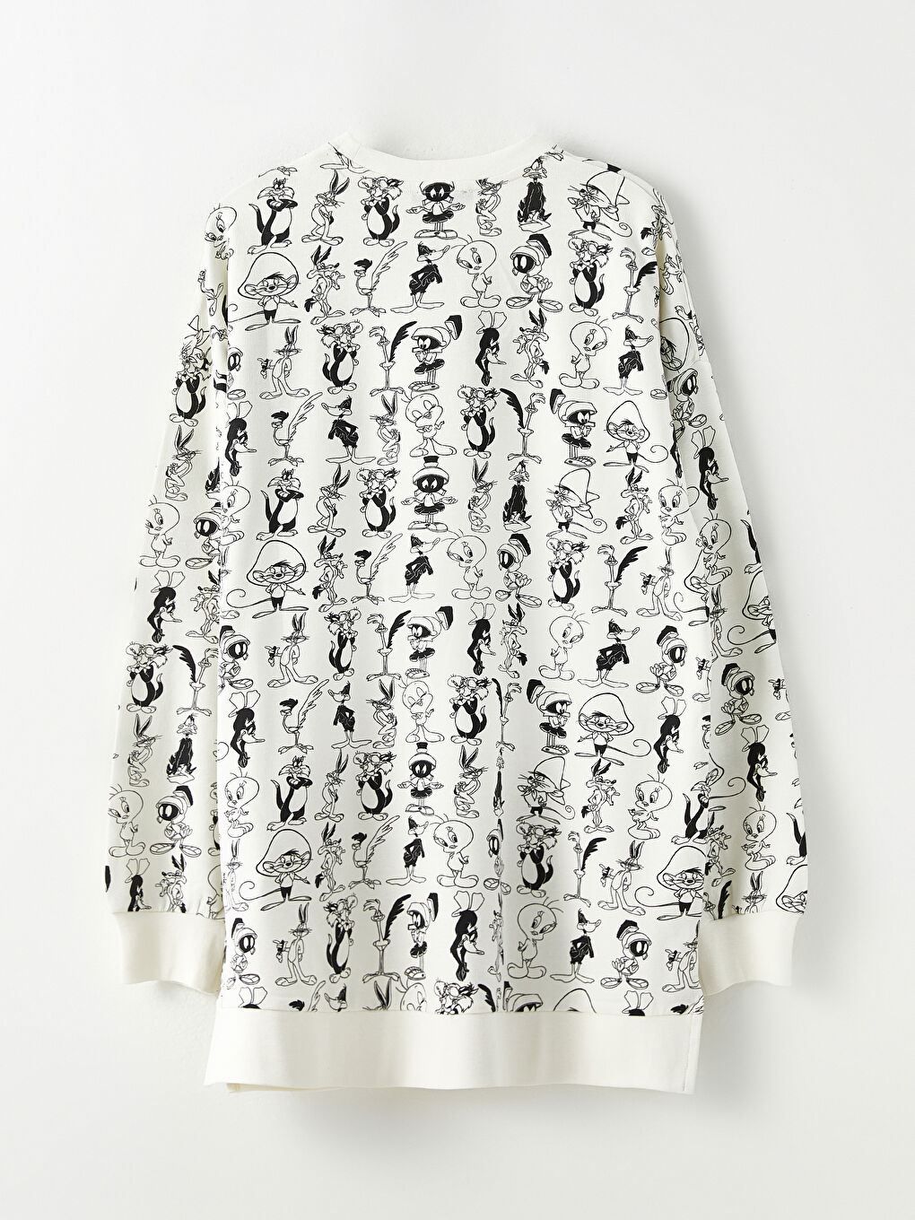 LCW Modest Crew Neck Bugs Bunny Printed Long Sleeve Oversize Women's Sweatshirt Tunic -W2ER49Z8-LRA