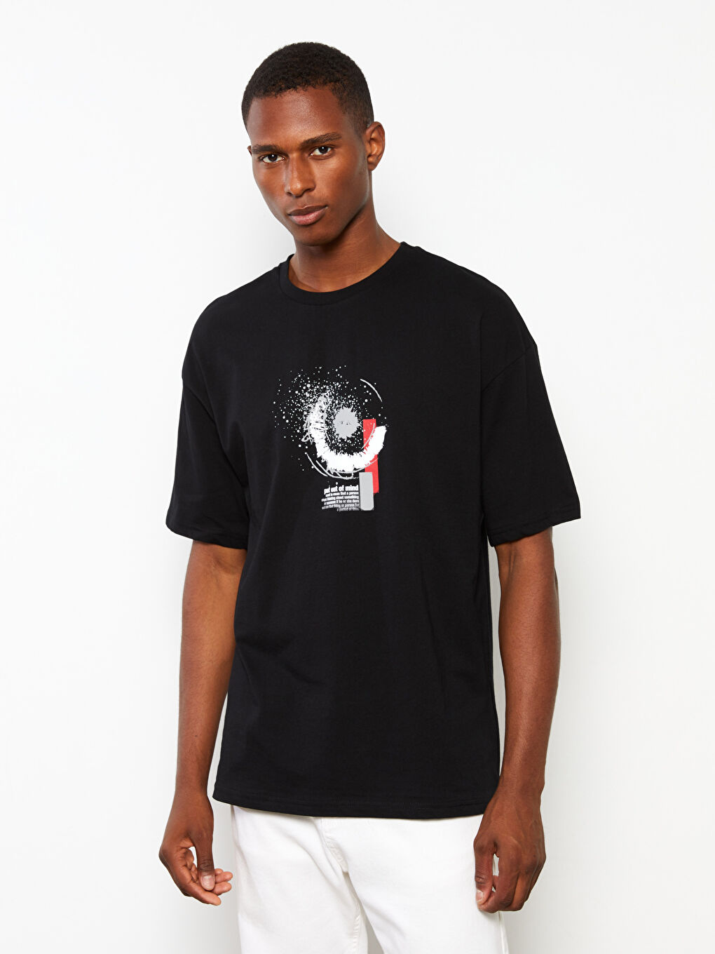 Siyah Bisiklet Yaka Kısa Kollu Baskılı Penye Erkek Tişört-1