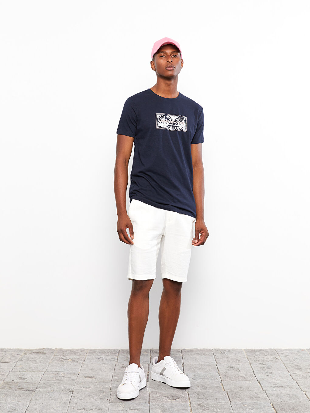 Lacivert Bisiklet Yaka Kısa Kollu Baskılı Penye Erkek Tişört