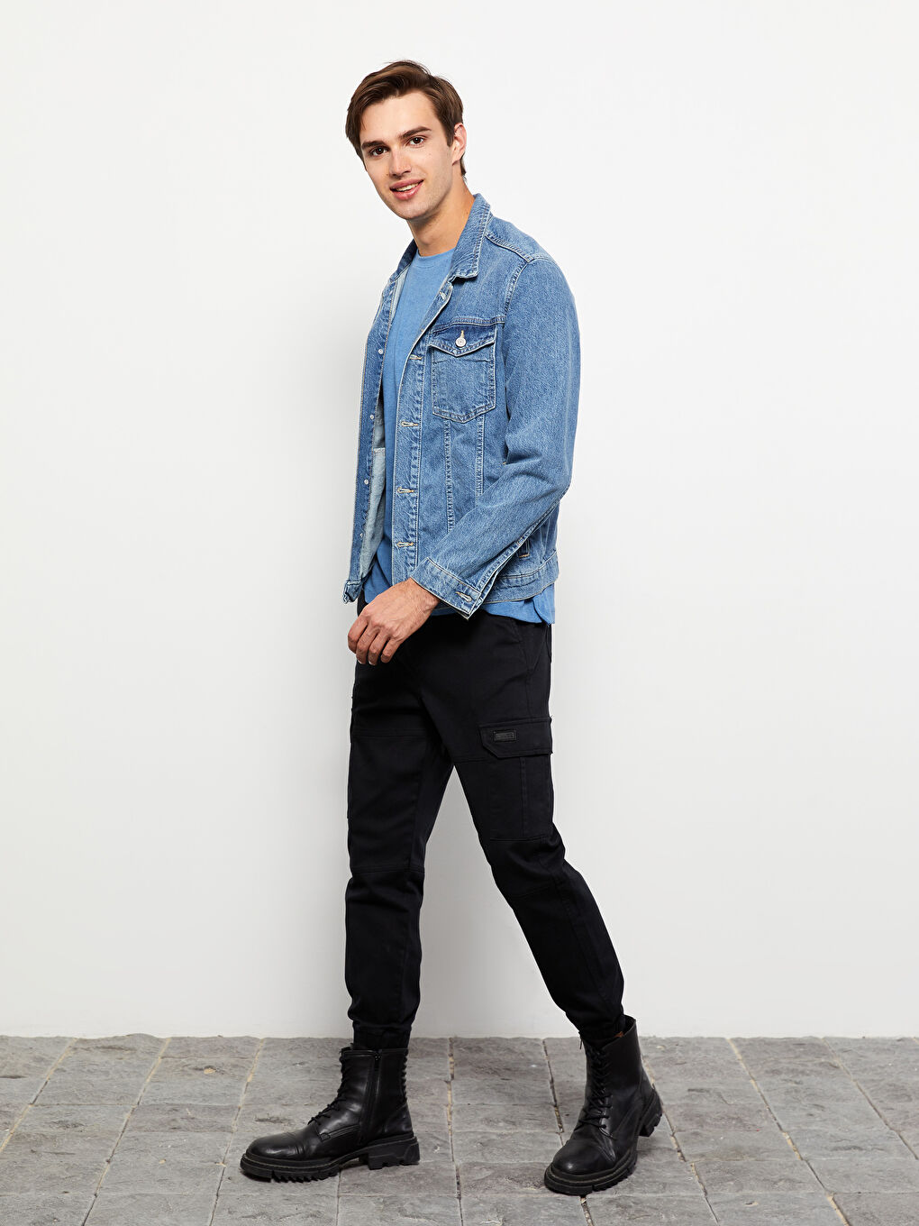 Siyah Standart Kalıp Erkek Jogger Pantolon