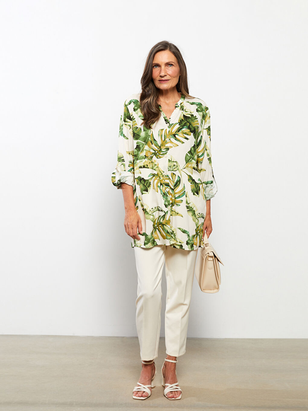 Yeşil Kaçık Yaka Desenli Uzun Kollu Viskon Kadın Tunik