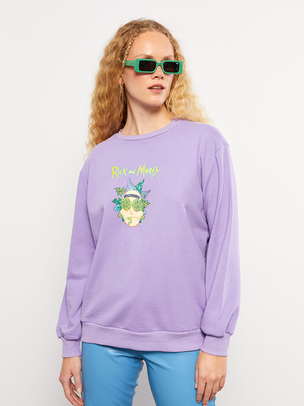 XSIDE Lila Bisiklet Yaka Rick and Morty Baskılı Uzun Kollu Kadın Sweatshirt - 1