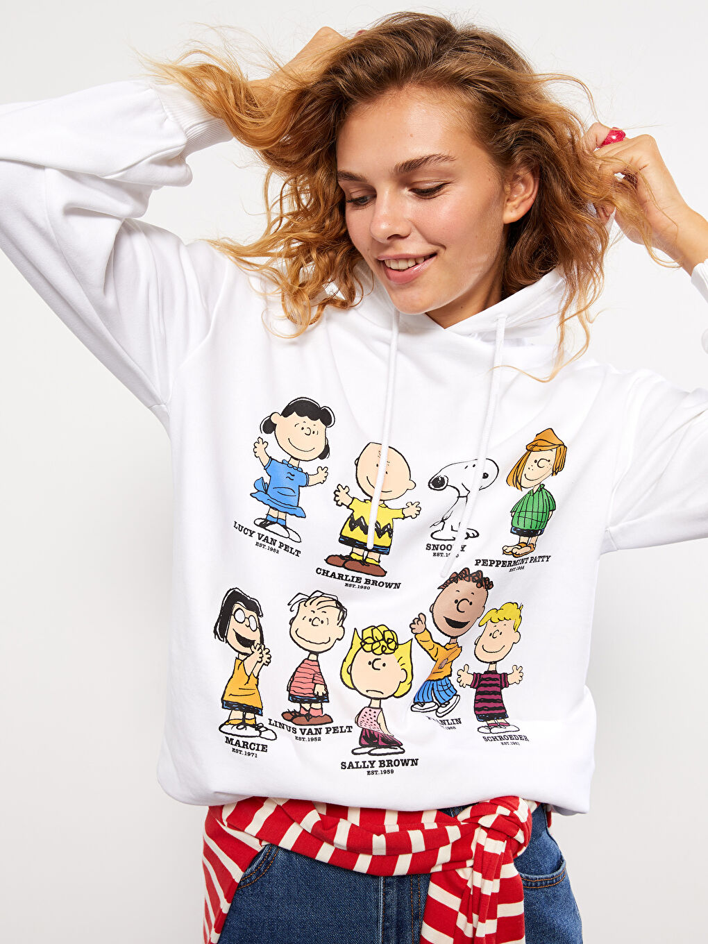 XSIDE Ekru Kapüşonlu Snoopy Baskılı Kadın Kalın Sweatshirt