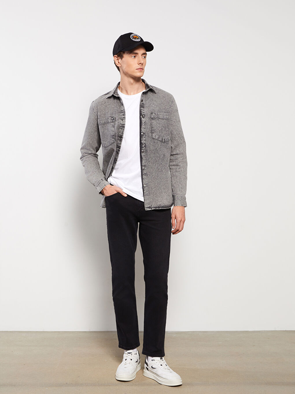 Siyah 790 Rahat Kalıp Erkek Jean Pantolon