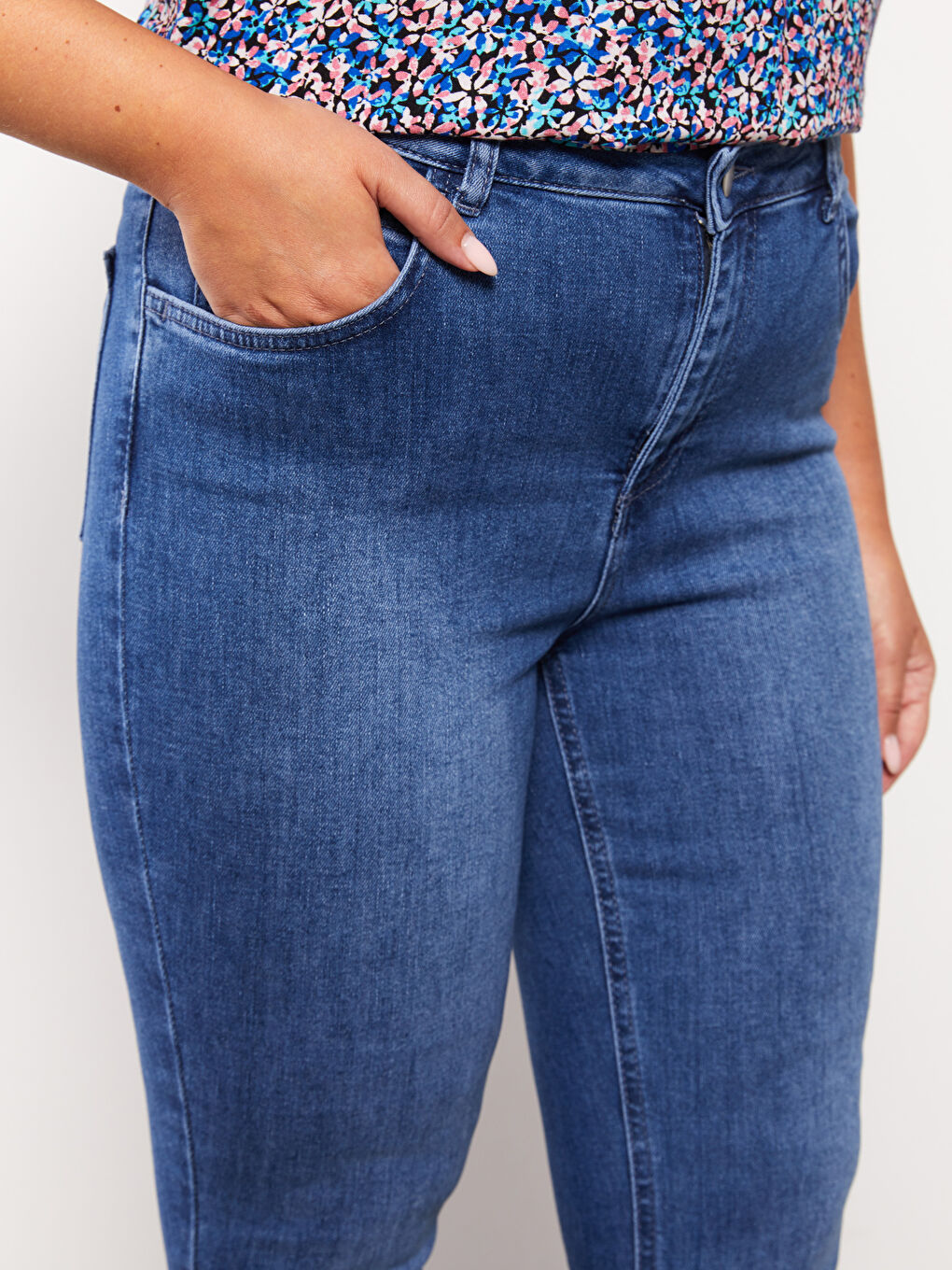 Women's Plus Size Mercury Skinny Fit Straight Jean Pants-2