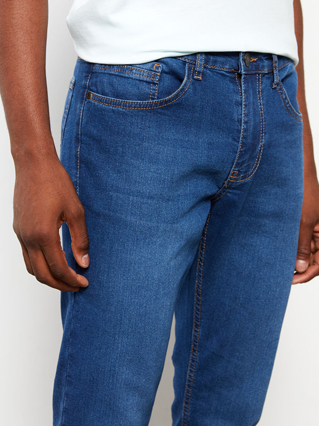 750 Slim Fit Men's Jeans-2