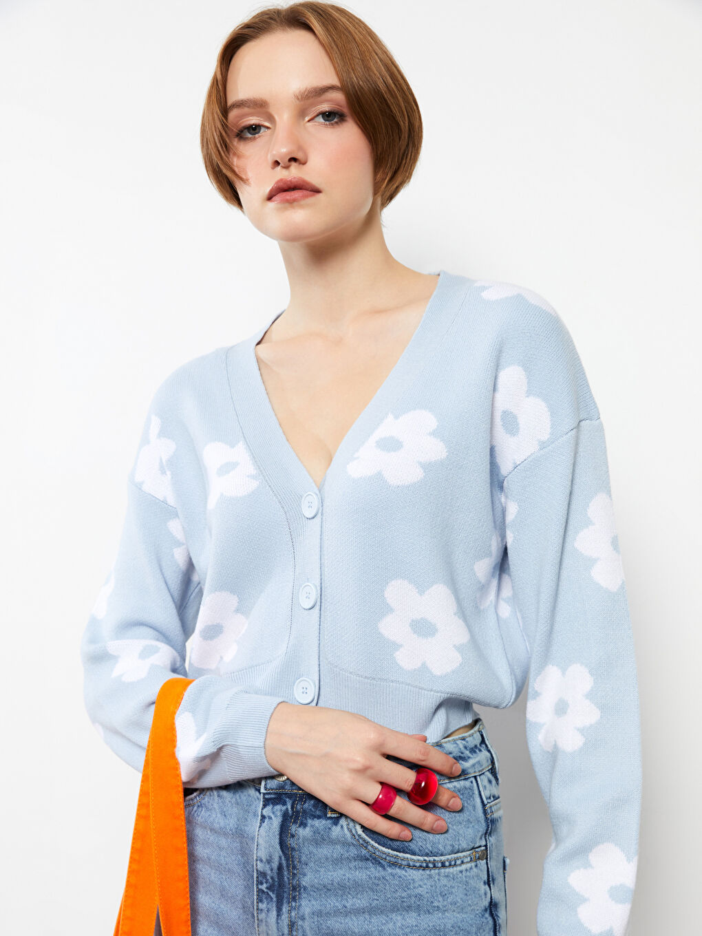 Mavi V Yaka Çiçekli Uzun Kollu Kadın Triko Hırka-1