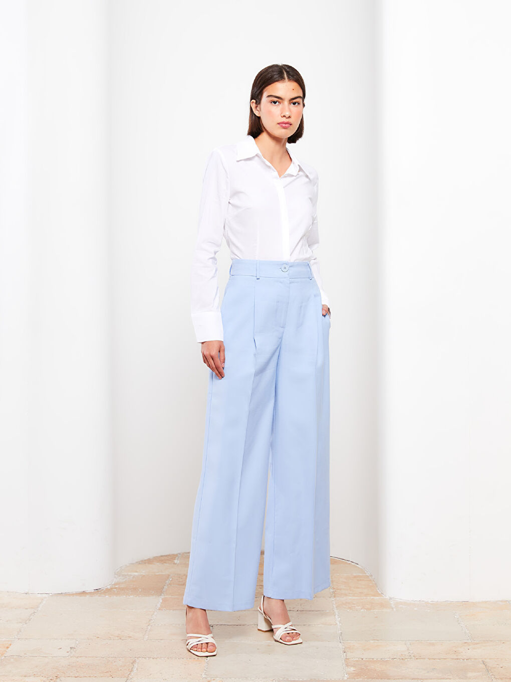 әйелдерге арналған ұзын жеңді түймелі стандартты пішімді жейде-1