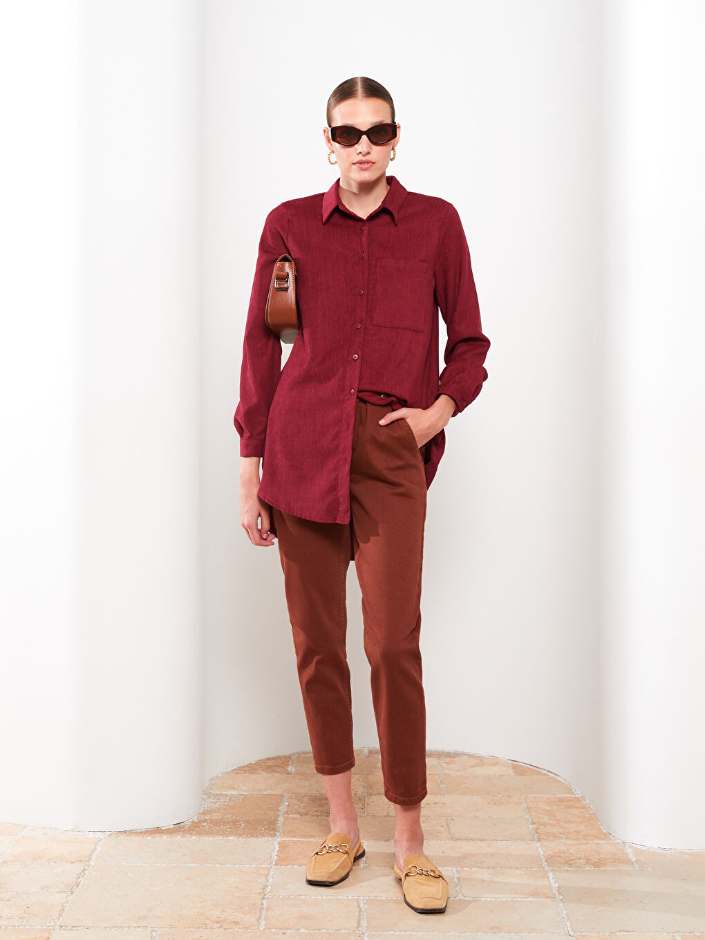 Kahverengi Beli Lastikli Düz Gabardin Kadın Pantolon-1