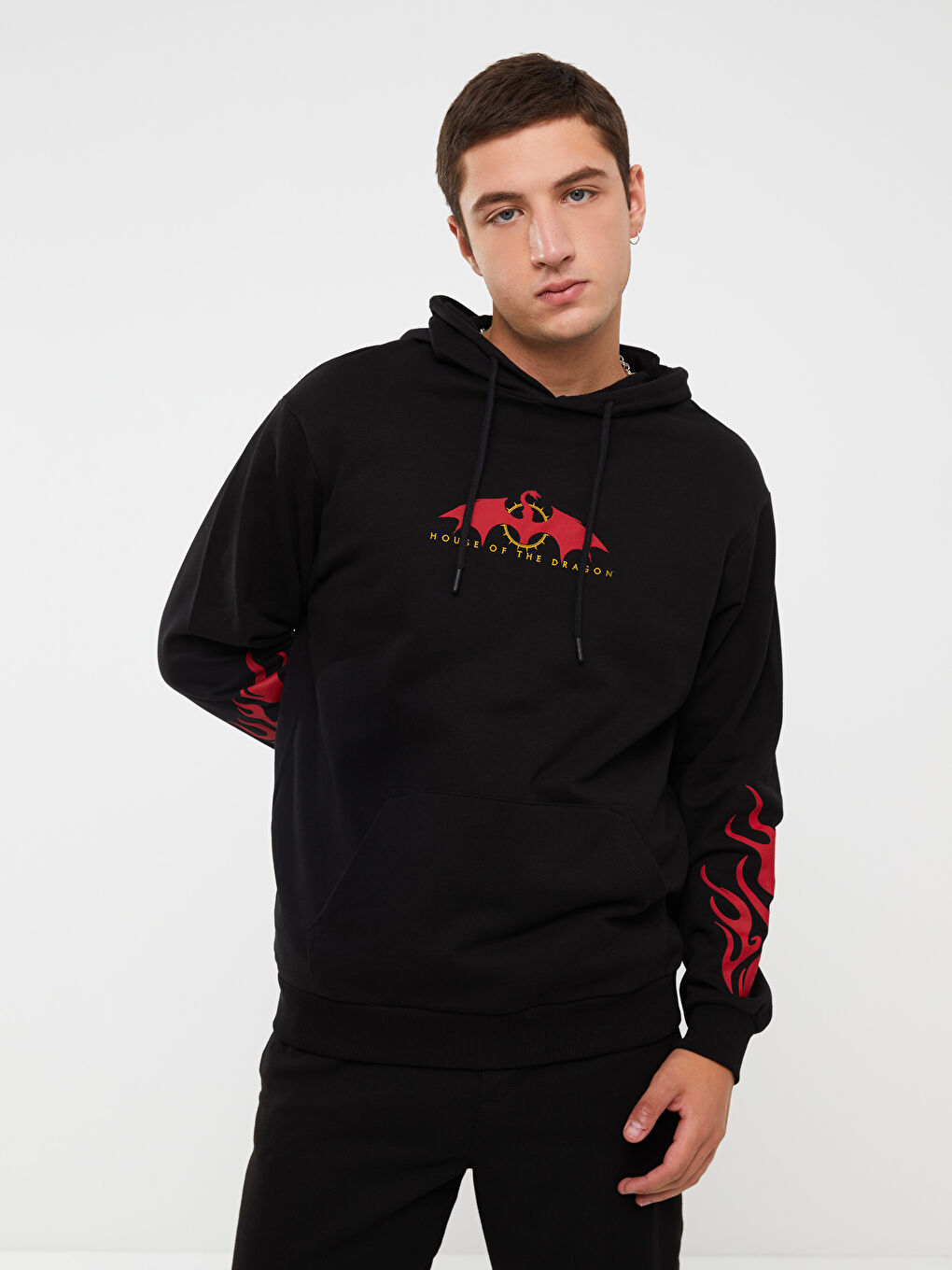 XSIDE Siyah Uzun Kollu House of the Dragon Baskılı Erkek Hoodie - 1