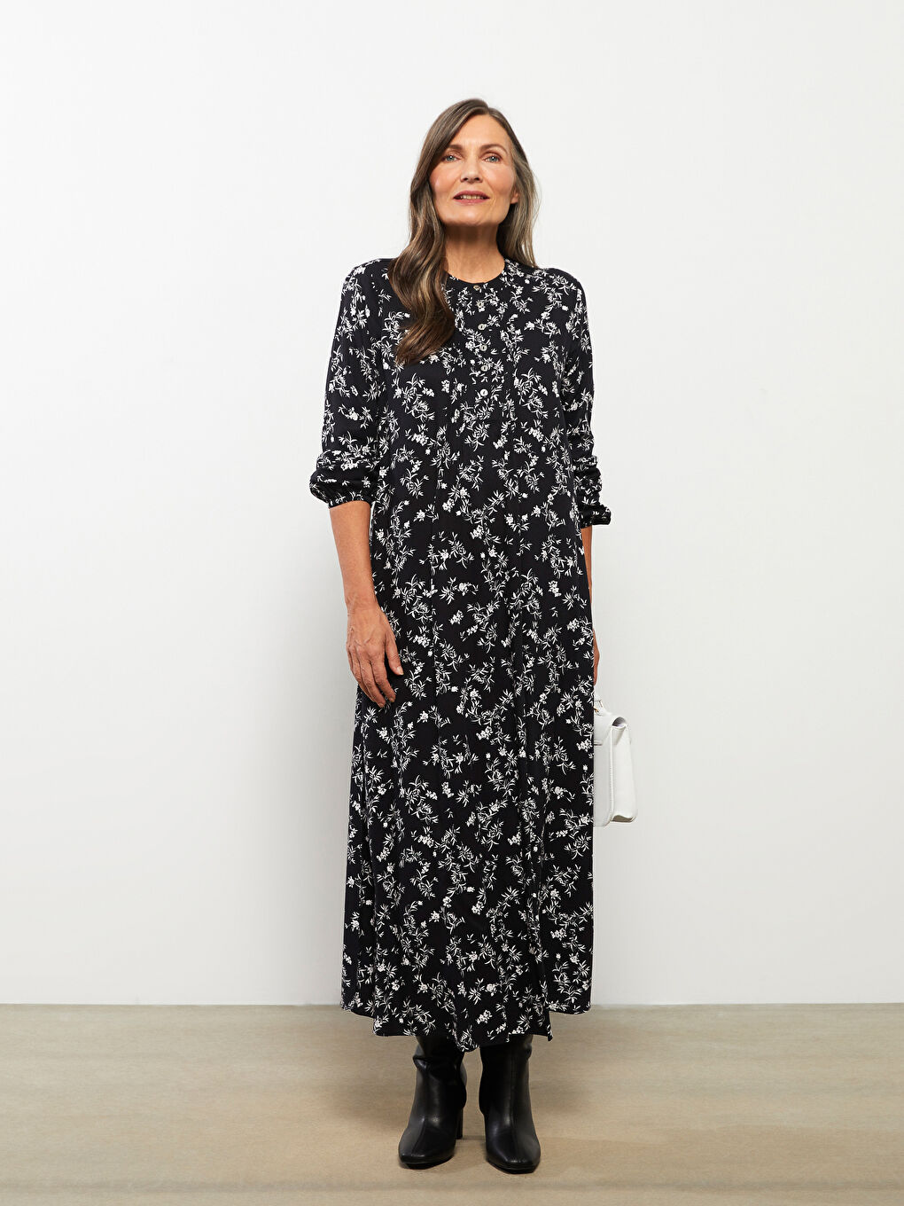 Siyah Bisiklet Yaka Desenli Uzun Kollu Viskon Kadın Elbise-1