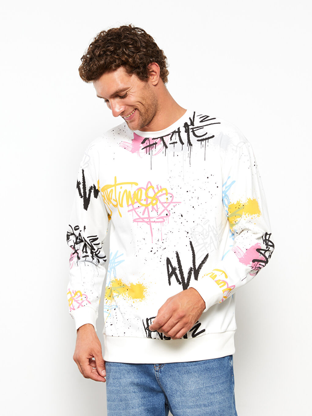 سويت شيرت كم طويل مطبوع بياقة دائرية للرجال