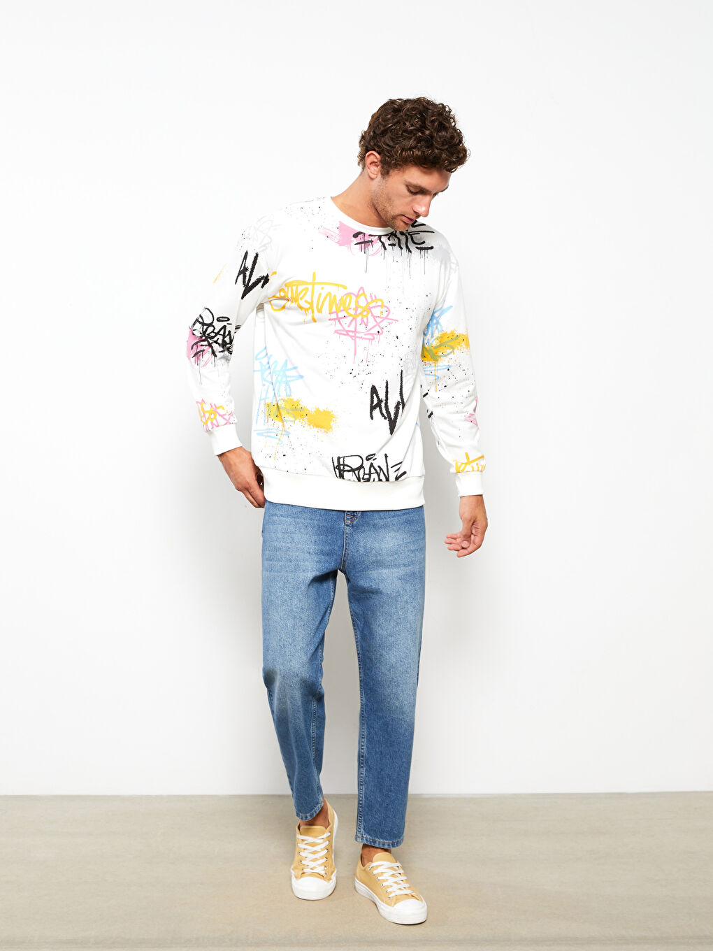 سويت شيرت كم طويل مطبوع بياقة دائرية للرجال-2