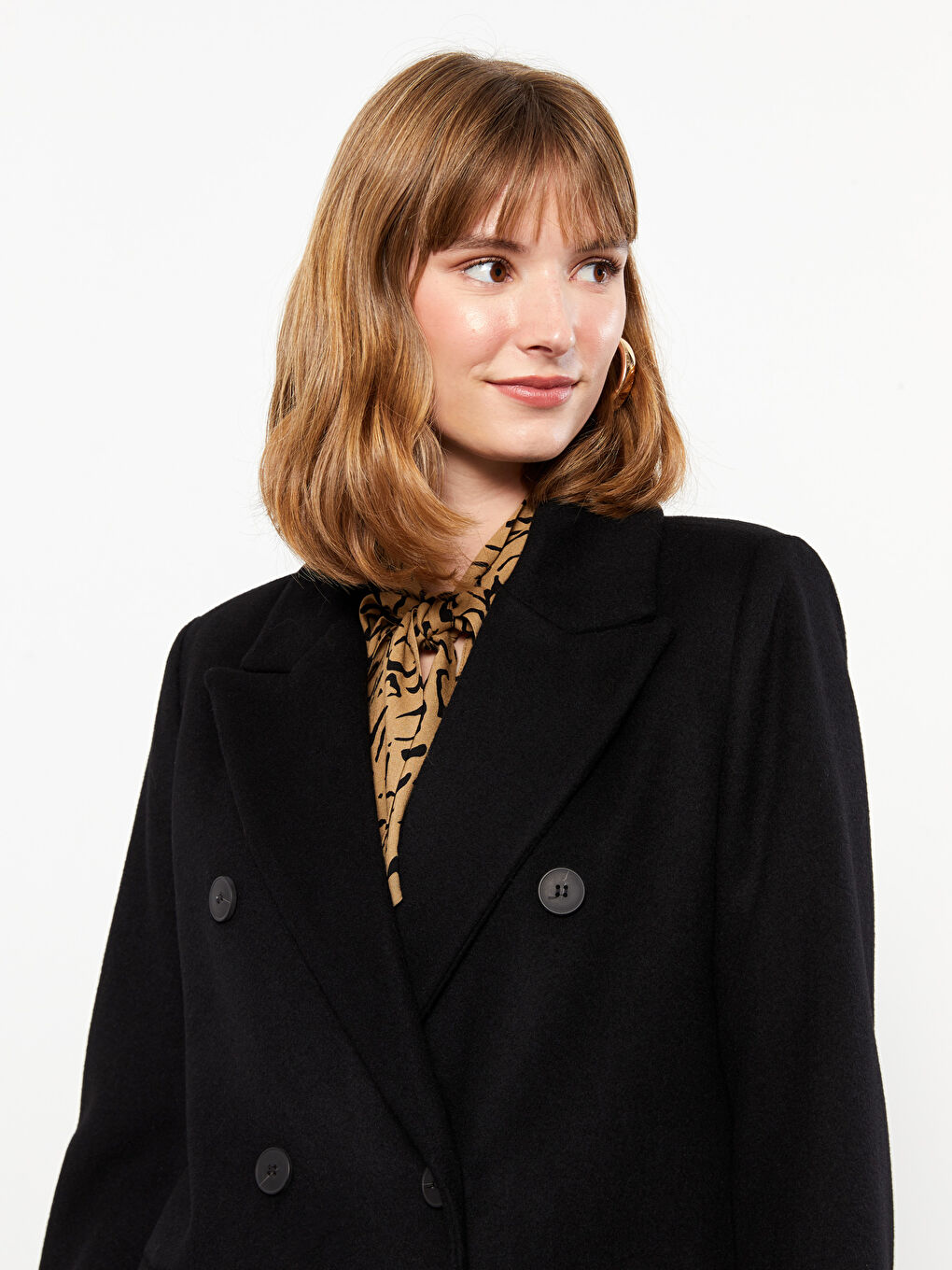 Siyah Ceket Yaka Kadın Kaşe Kaban-3