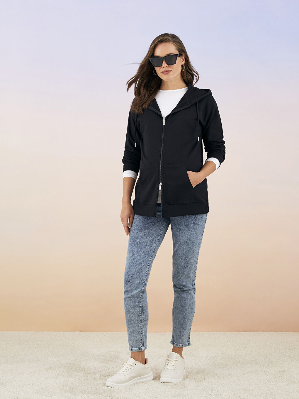 LCWAIKIKI Maternity Hooded Regular Long Sleeve Maternity Sports Cardigan -W2FC29Z8-CVL
