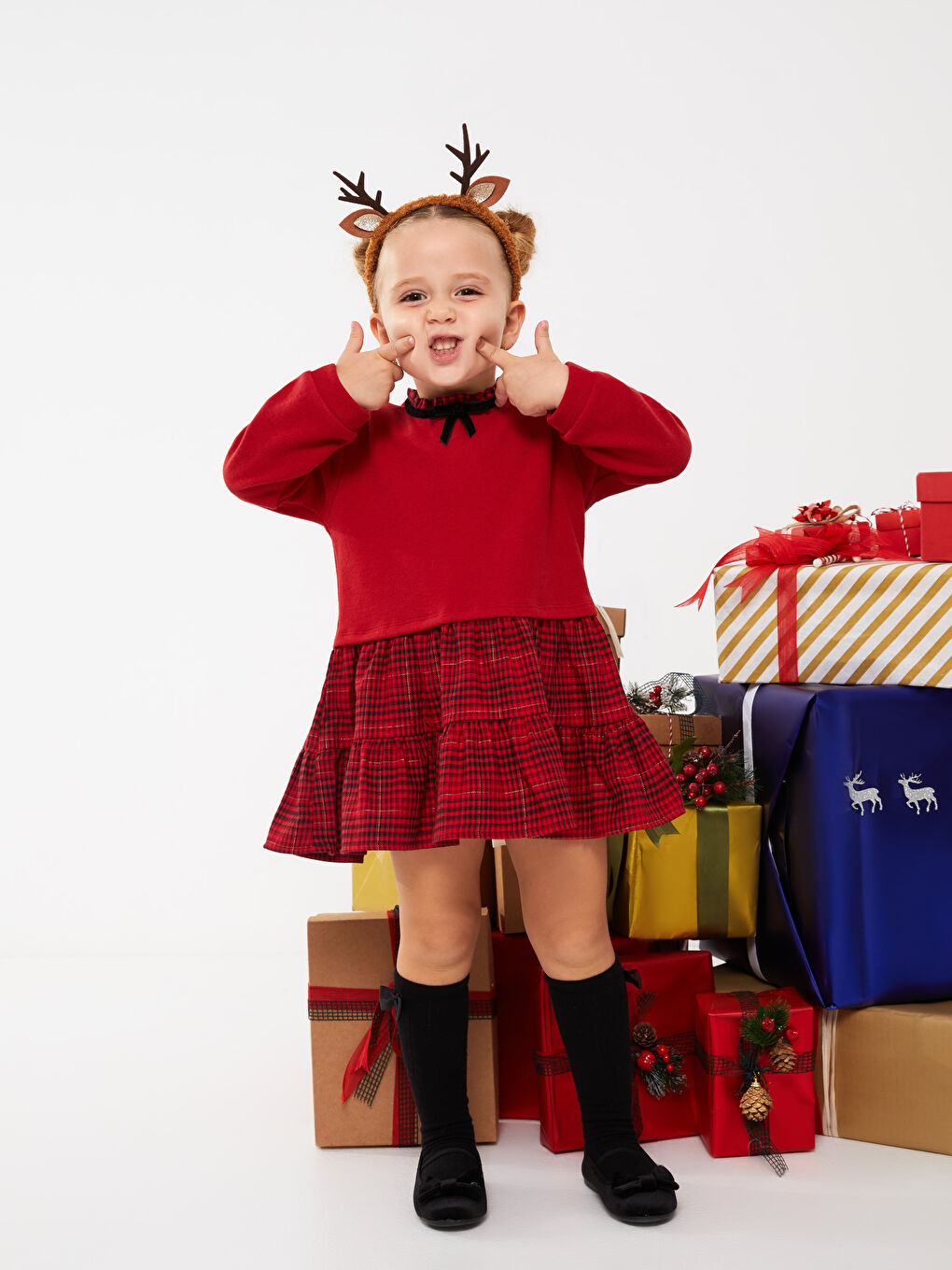 LCW baby Crew Neck Long Sleeve Plaid Patterned Baby Girl Dress -W2FC94Z1-R3T