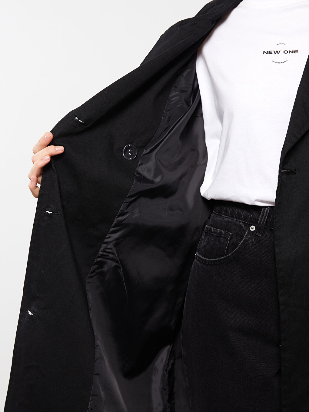 Siyah Ceket Yaka Düz Uzun Kollu Kadın Trençkot-3