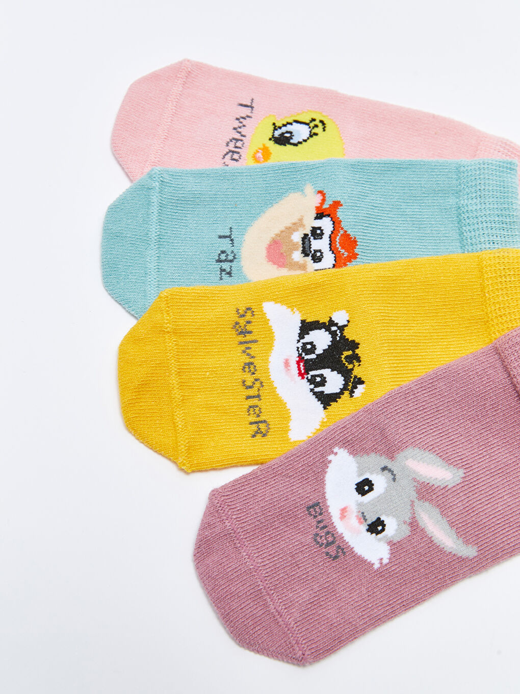 LCW baby Looney Tunes Printed Baby Girl Socks 4 Pack -W2FD95Z1-CVY