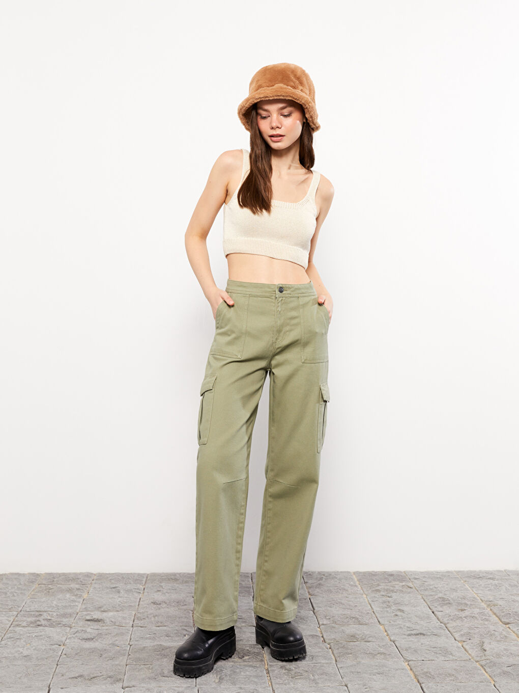 Yeşil Kadın Standart Fit Düz Pantolon-1