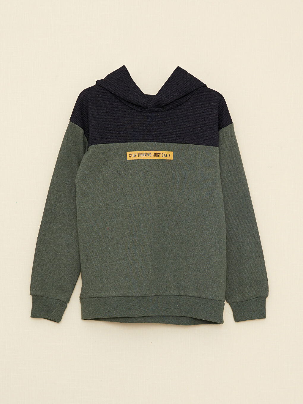 Yeşil Kapüşonlu Baskılı Uzun Kollu Erkek Çocuk Sweatshirt