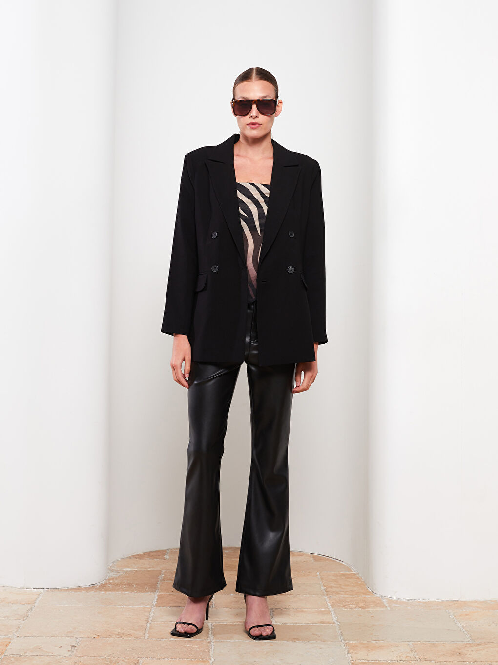 Buttoned Regular Long Sleeve Gabardine Women's Blazer Jacket-2