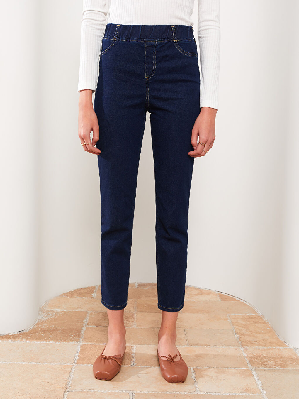 LCW Modest Orta İndigo Rodeo Kadın Slim Mom Düz Jean Pantolon - 3