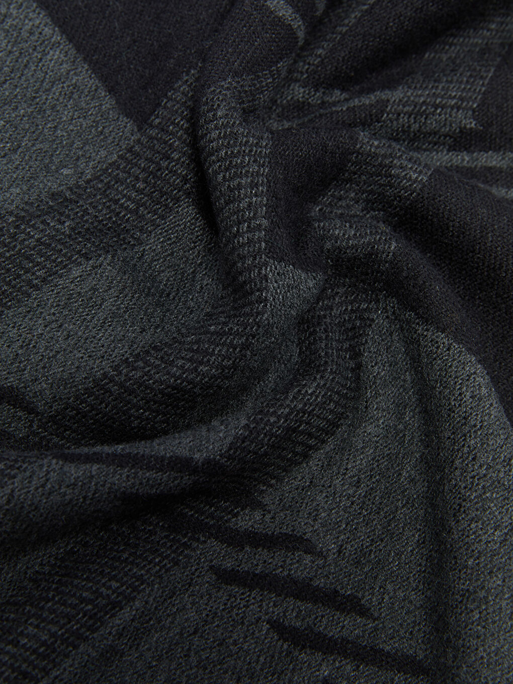 Plaid Patterned Fringed Men's Scarf-2