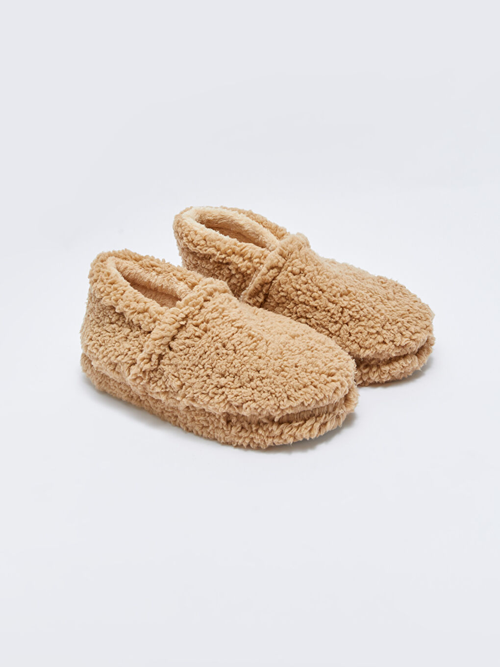 Bej Kadın Pelüş Panduf