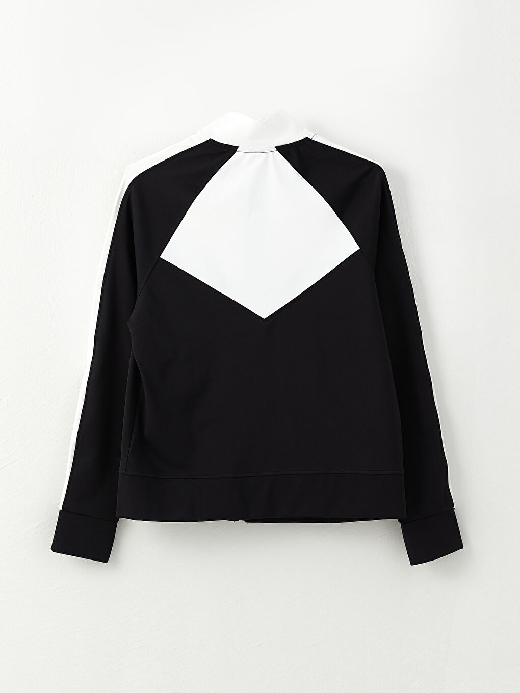 Siyah Dik Yaka Baskılı Uzun Kollu Kadın Spor Hırka-8