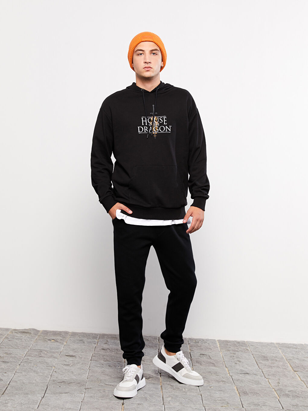 Siyah Standart Kalıp Erkek Jogger Eşofman Altı-1