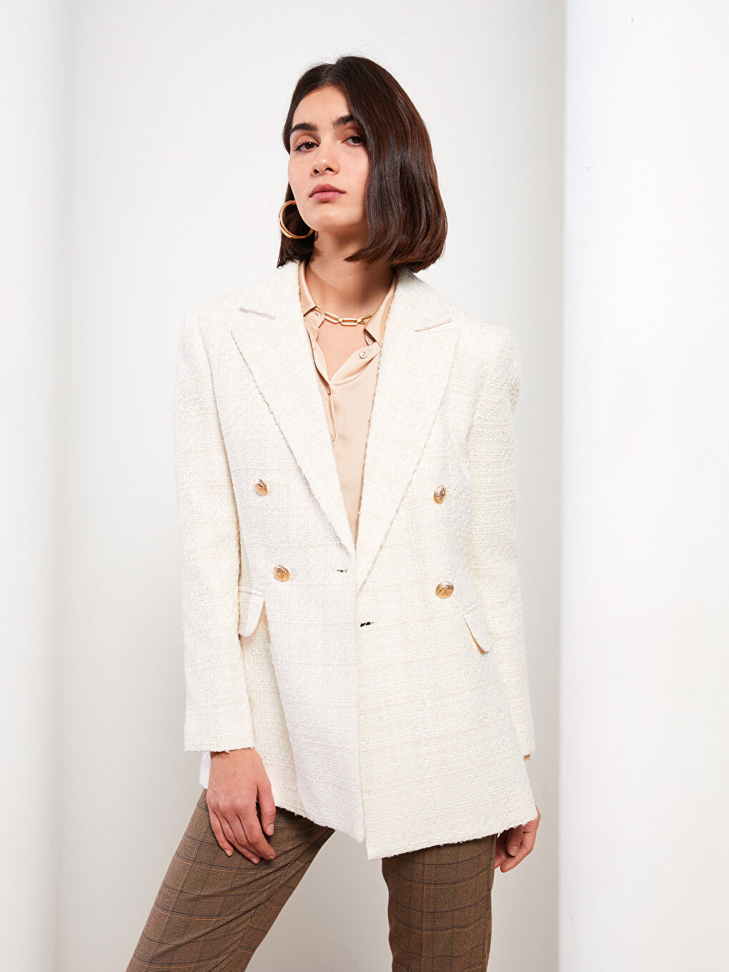 Ekru Kendinden Desenli Uzun Kollu Kadın Blazer Ceket-2