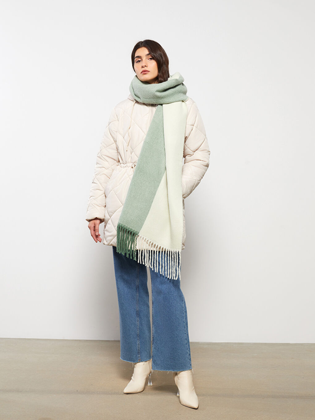 Yeşil Renk Bloklu Kadın Atkı-1