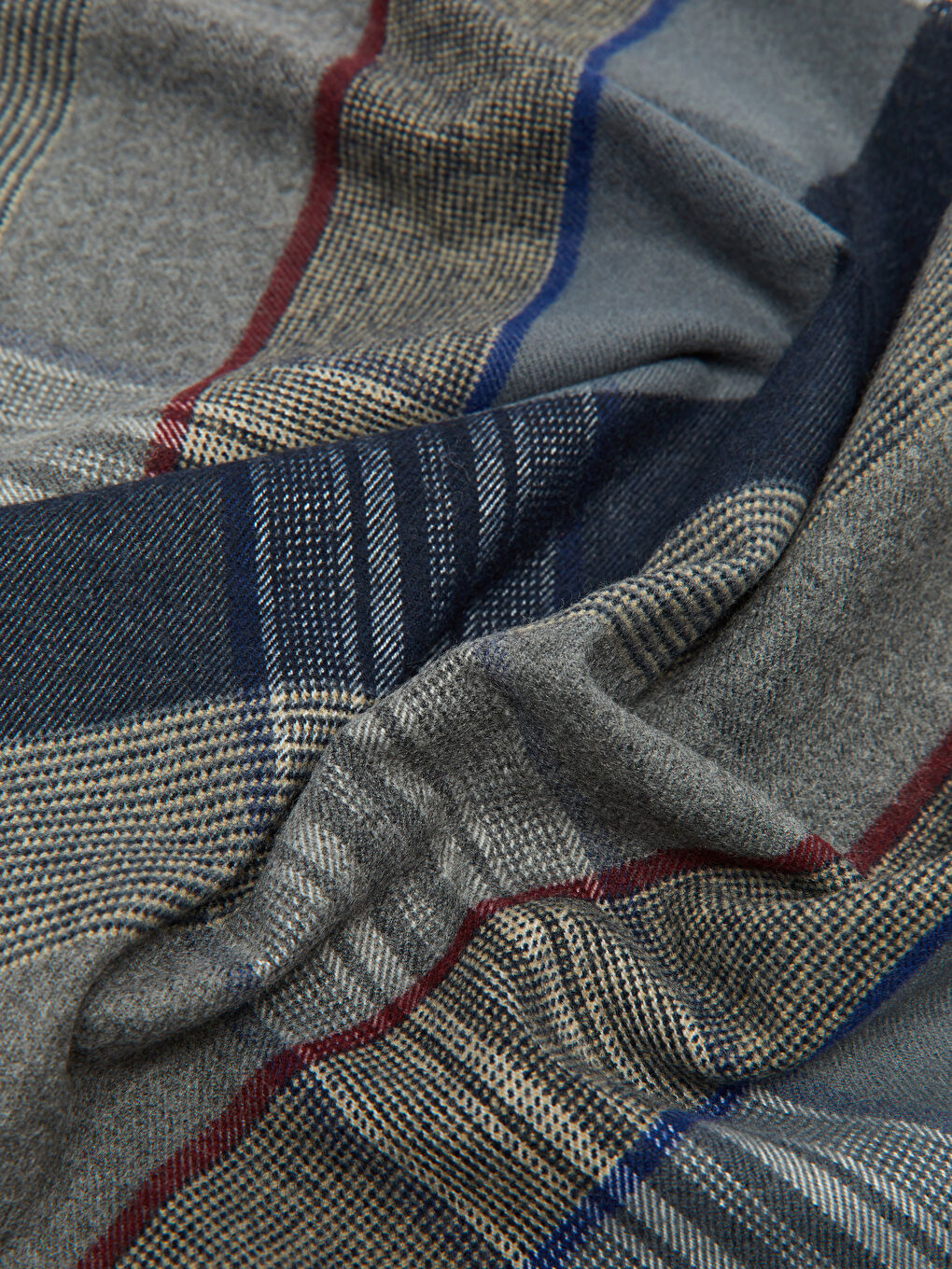 Gri Ekose Desenli Saçaklı Erkek Atkı-2