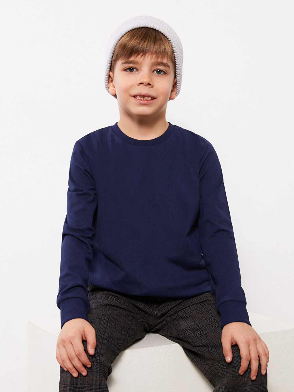 Lacivert Bisiklet Yaka Basic Uzun Kollu Erkek Çocuk Tişört