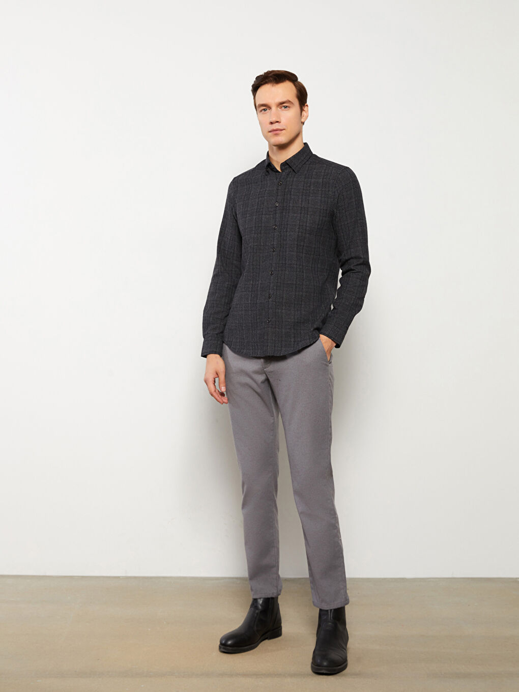 سروال سليم فيت بتفاصيل الجيوب رجال-1