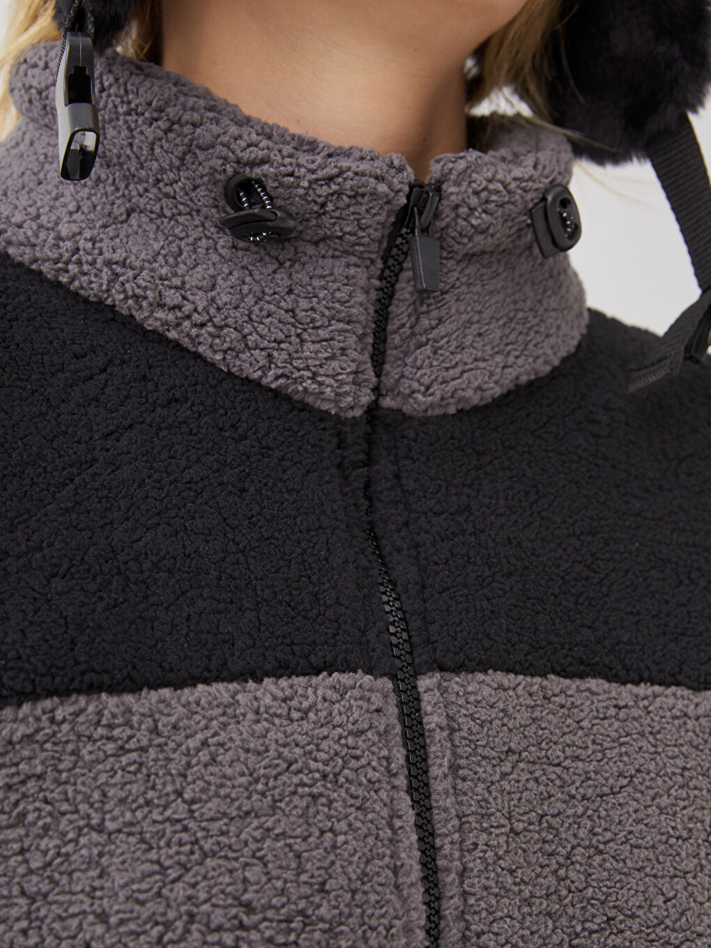 Antrasit Dik Yaka Uzun Kollu Kadın Polar Hırka-3