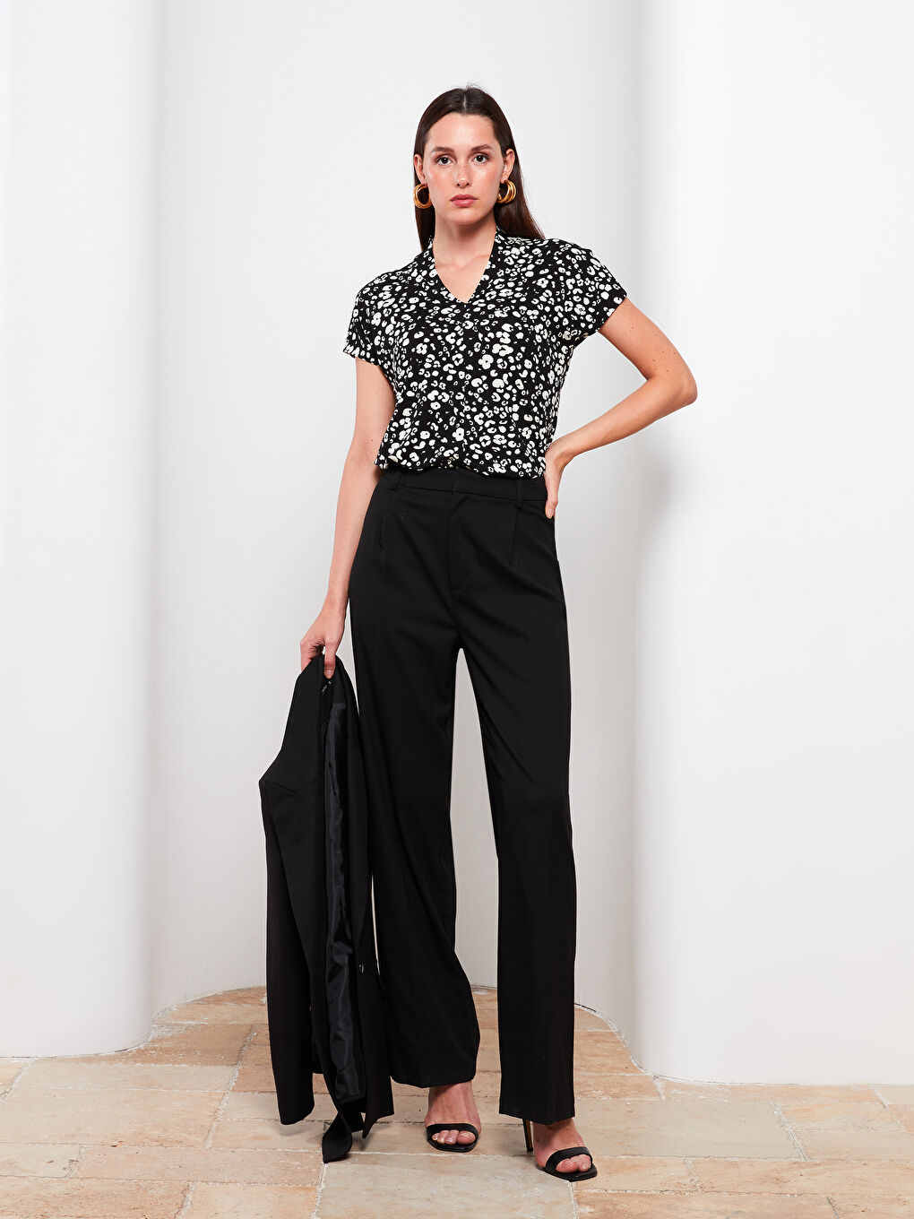 Tricou pentru Femei cu Mânecă Scurtă și Model, Decolteu în V