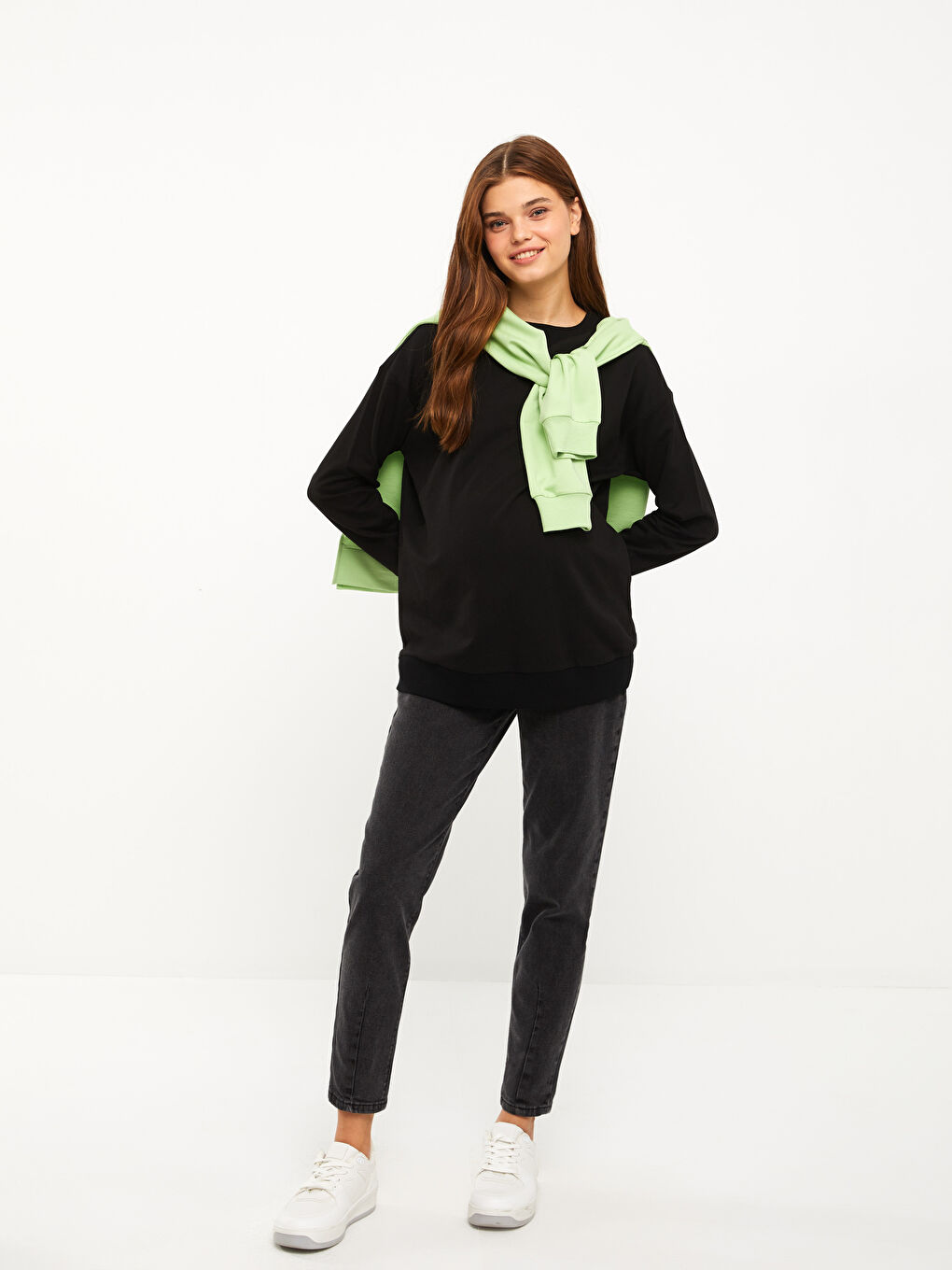 سويت شيرت سادة ياقة دائرية حوامل-2