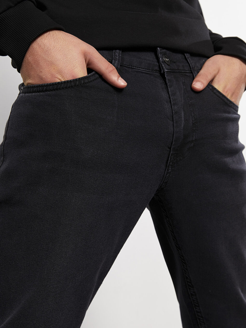 750 Slim Fit Men's Jeans-3