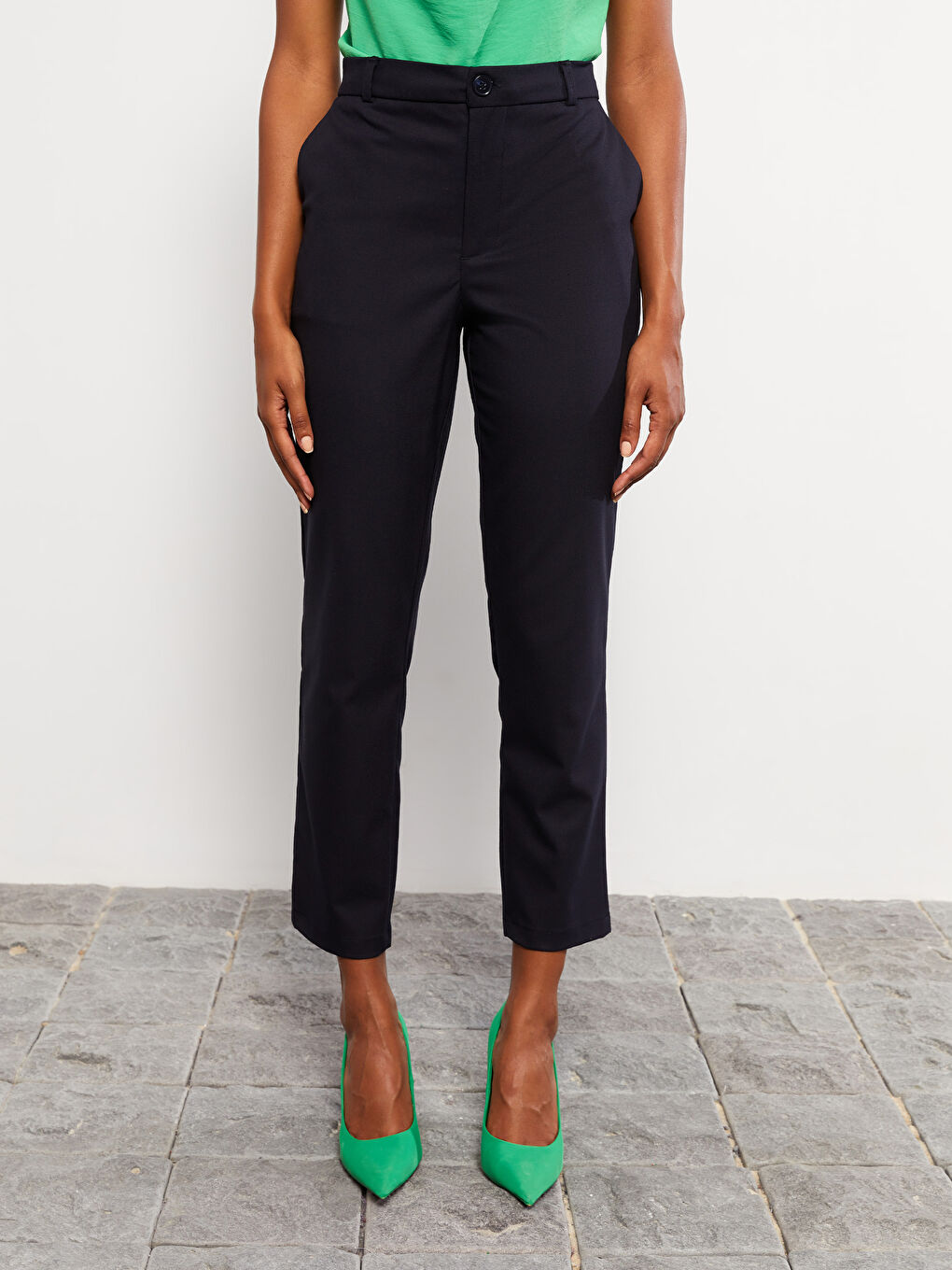 Pantalon Régulier Taille Standard Coupe Régulière pour Femmes-4