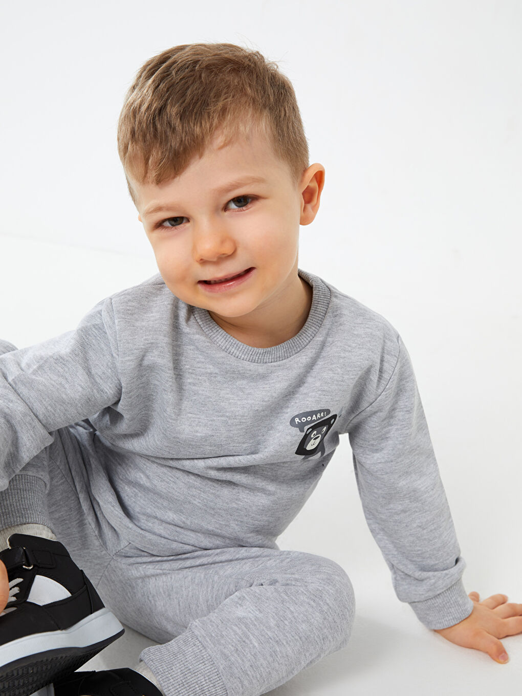 LCW baby Crew Neck Long Sleeve Printed Baby Boy 3-Pack Set -W2FM09Z1-CVL