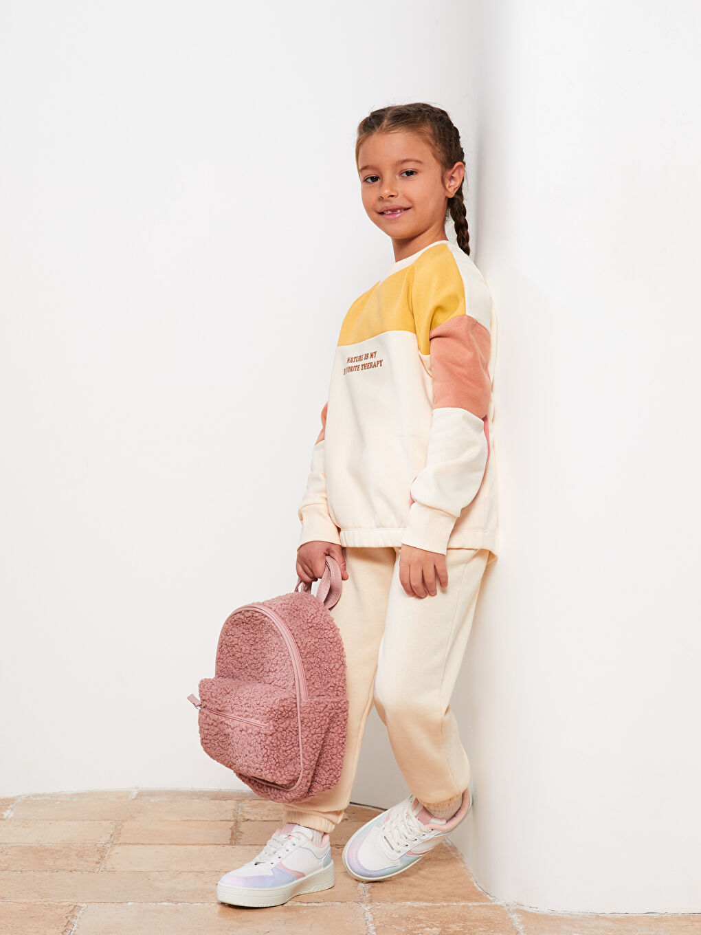 Bej Bisiklet Yaka Baskılı Uzun Kollu Kız Çocuk Sweatshirt-1