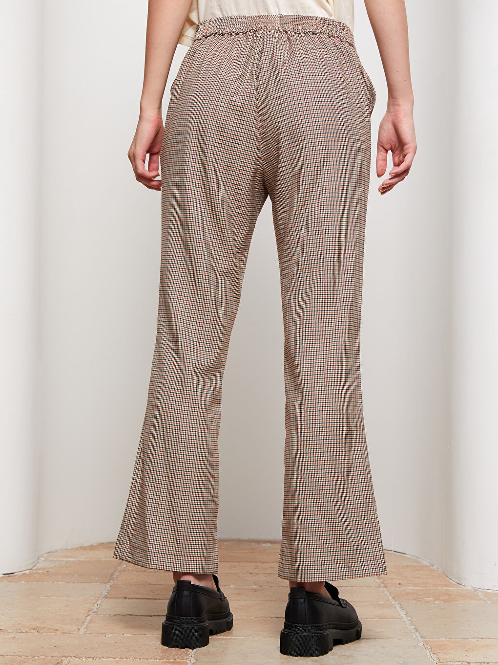 Spanish Leg Plaid Women's Trousers -W2FM21Z8-LLL