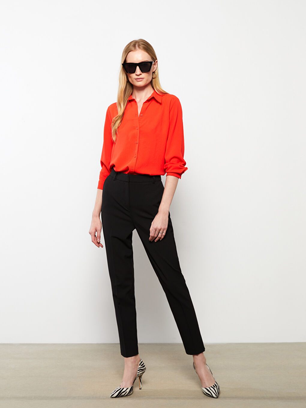 Siyah Kadın Dar Fit Düz Pantolon-1