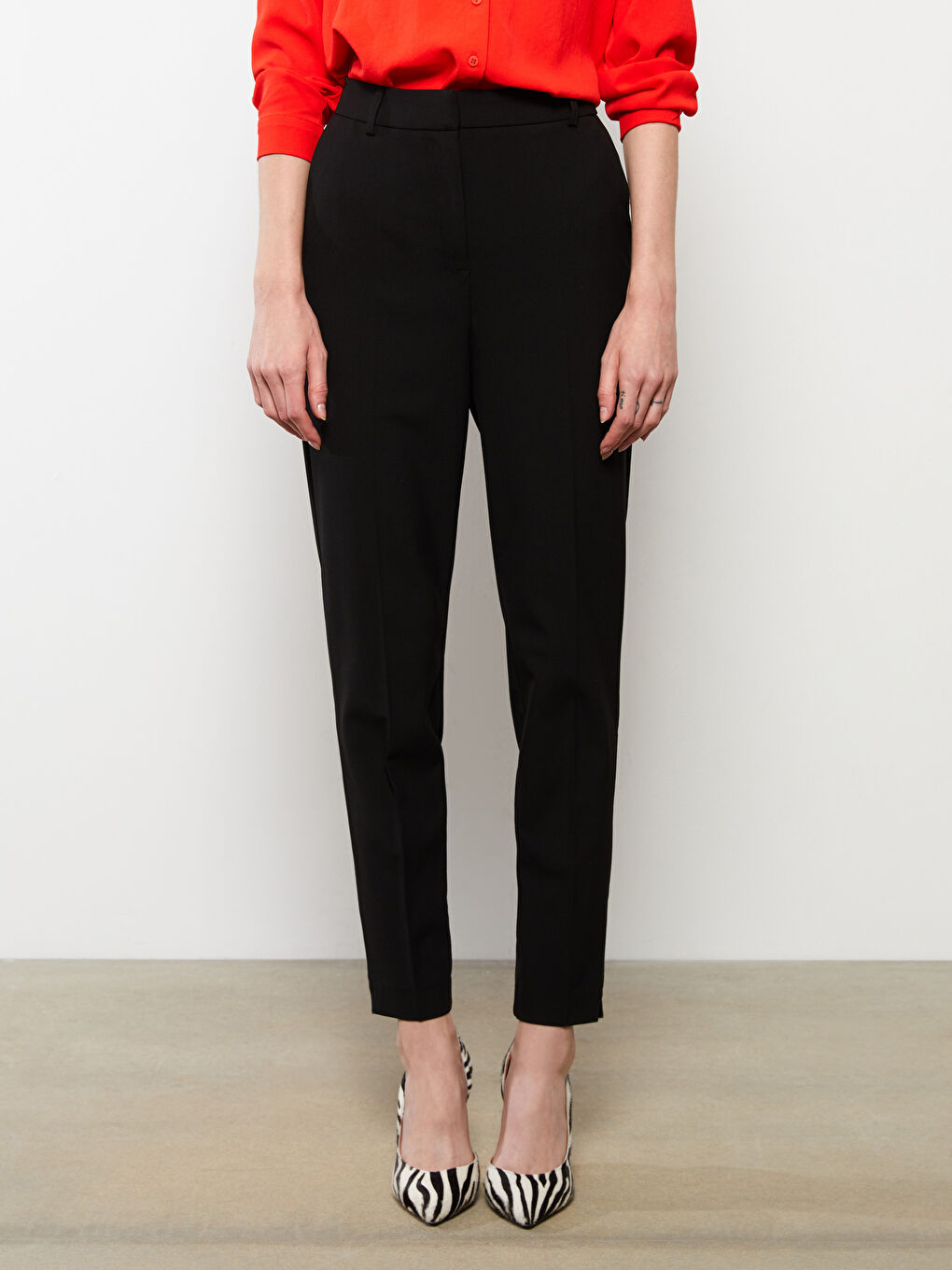 Siyah Kadın Dar Fit Düz Pantolon-3