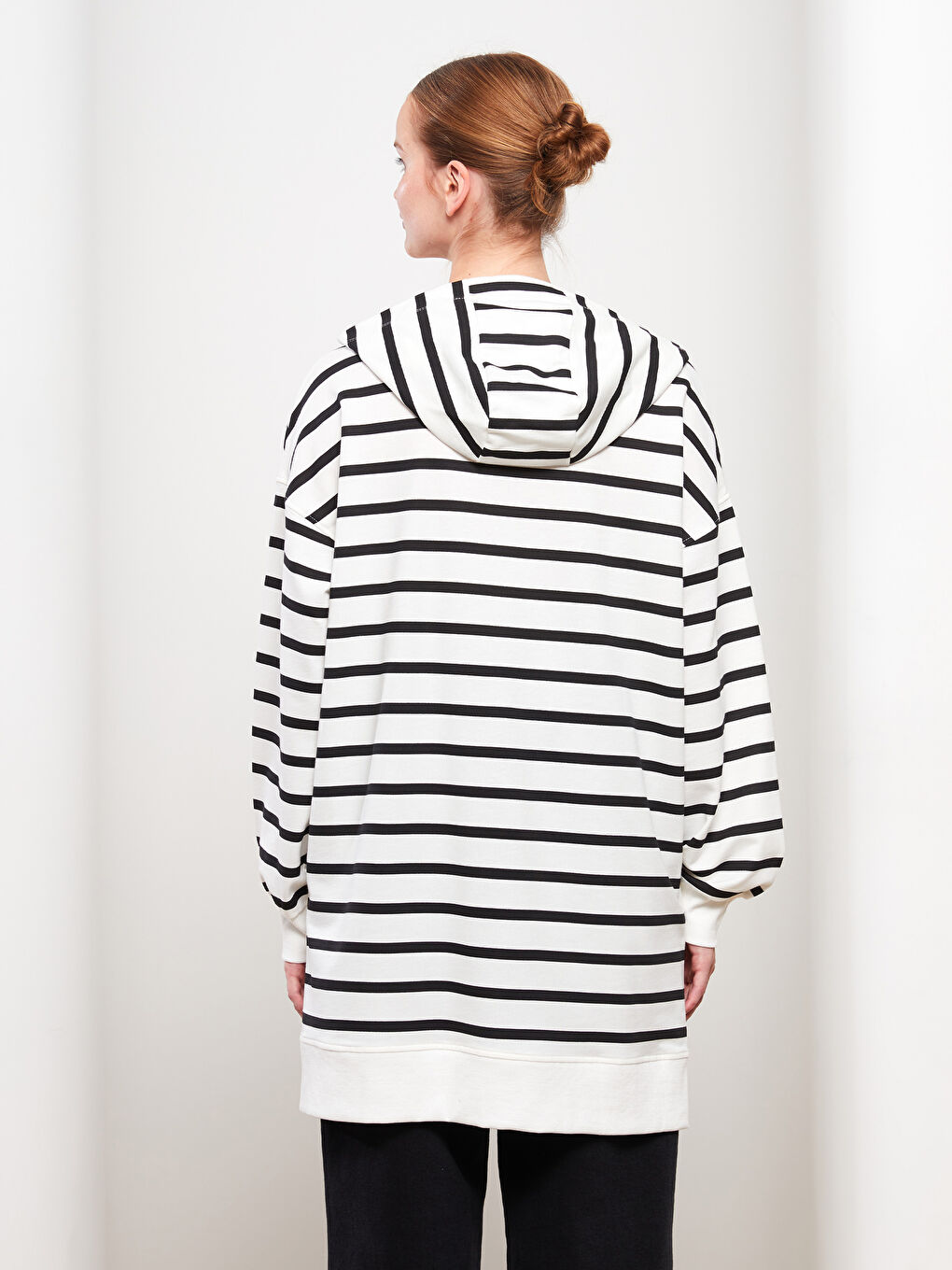 Siyah Kapüşonlu Çizgili Uzun Kollu Oversize Kadın Sweatshirt Tunik-4