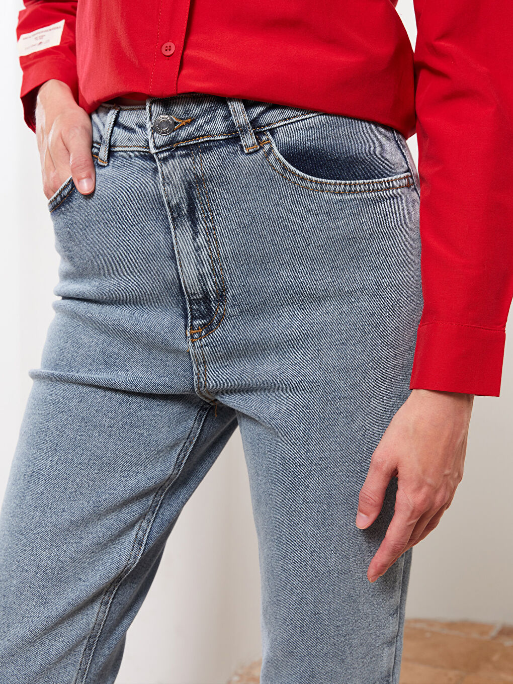 İndigo Mom Fit Cep Detaylı Kadın Rodeo Jean Pantolon-2