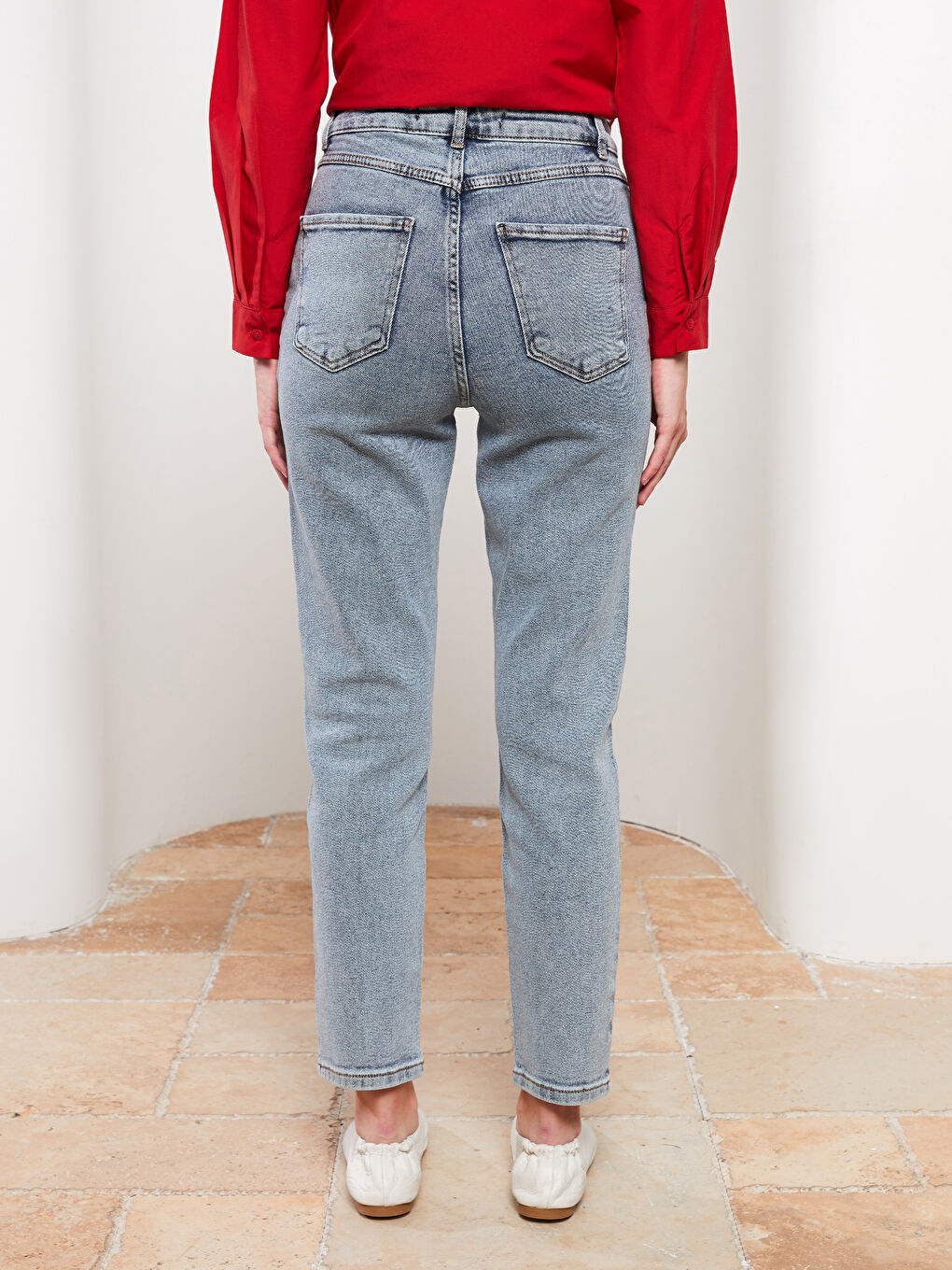 İndigo Mom Fit Cep Detaylı Kadın Rodeo Jean Pantolon-4