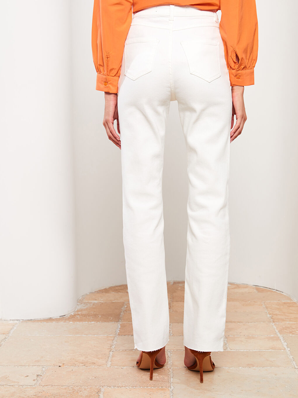 Beyaz Straight Fit Kadın Jean Pantolon-4