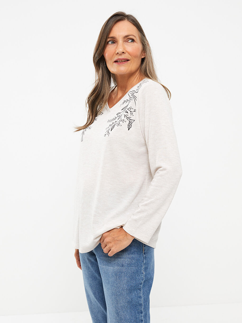 V-Neck Printed Long Sleeve Women's T-Shirt